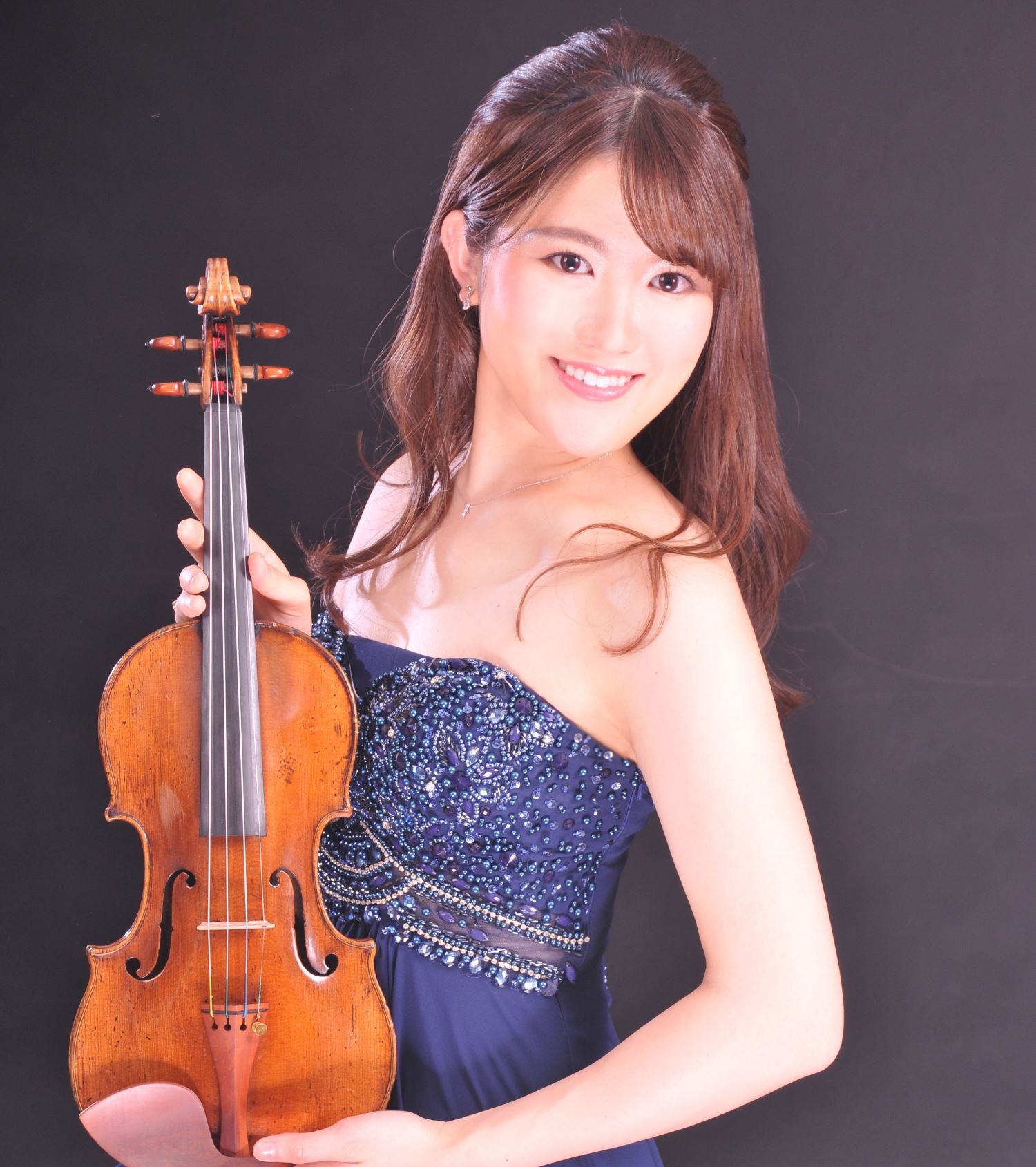 伊藤万桜
